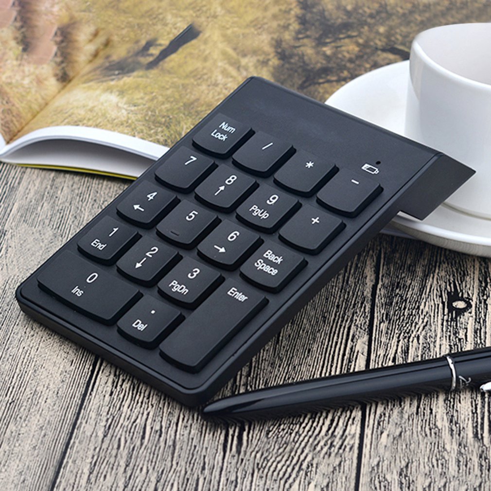 Tastiera wireless 2.4G a 18 ta - Gaming Keyboard Mini recensione e prezzo